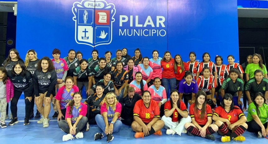 En marcha la Liga Municipal de Futsal Femenino Miss 30