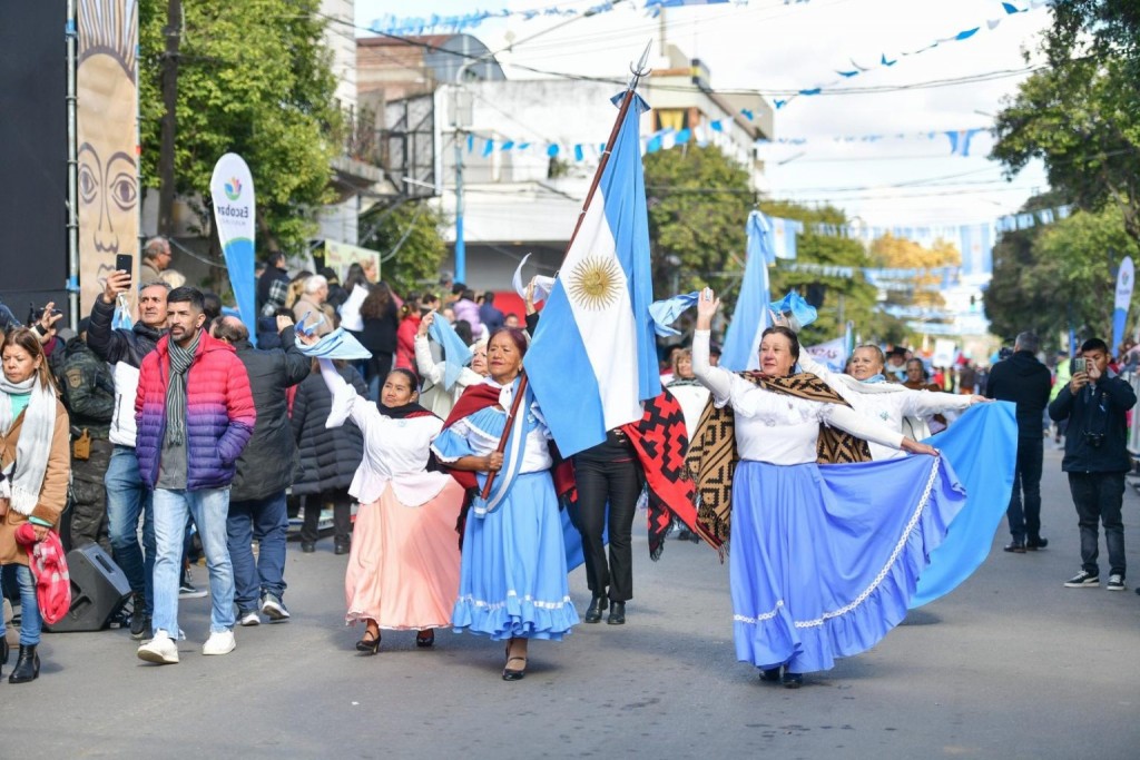 La Municipalidad suspendió el desfile patrio del 25 de Mayo