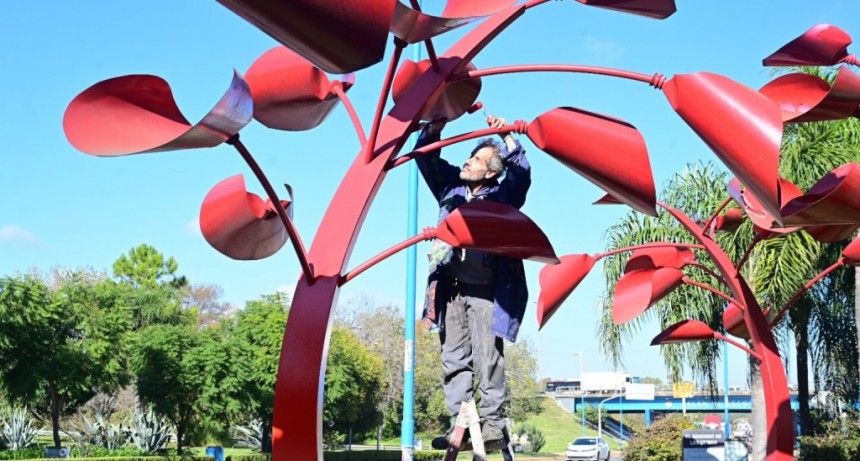 Espacio público: el Municipio renovó el Paseo Inomata e impulsa mejoras en siete puentes del distrito