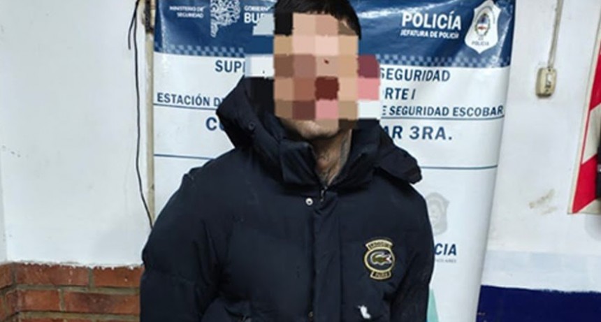 Operativo de la Policía Municipal y el Comando de Patrullas para detener al autor de cuatro robos de autos