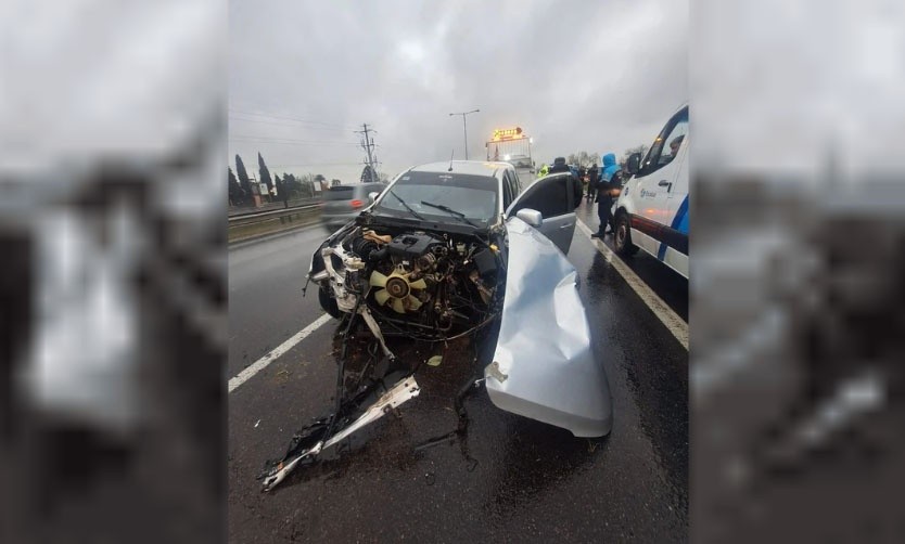 Encontraron una tonelada de hojas de coca tras un choque en Autopista 