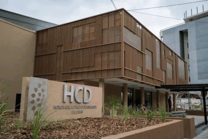 Ariel Sujarchuk pide derogar la ordenanza que habilitaba la instalación de una sala de juegos en Ingeniero Maschwitz